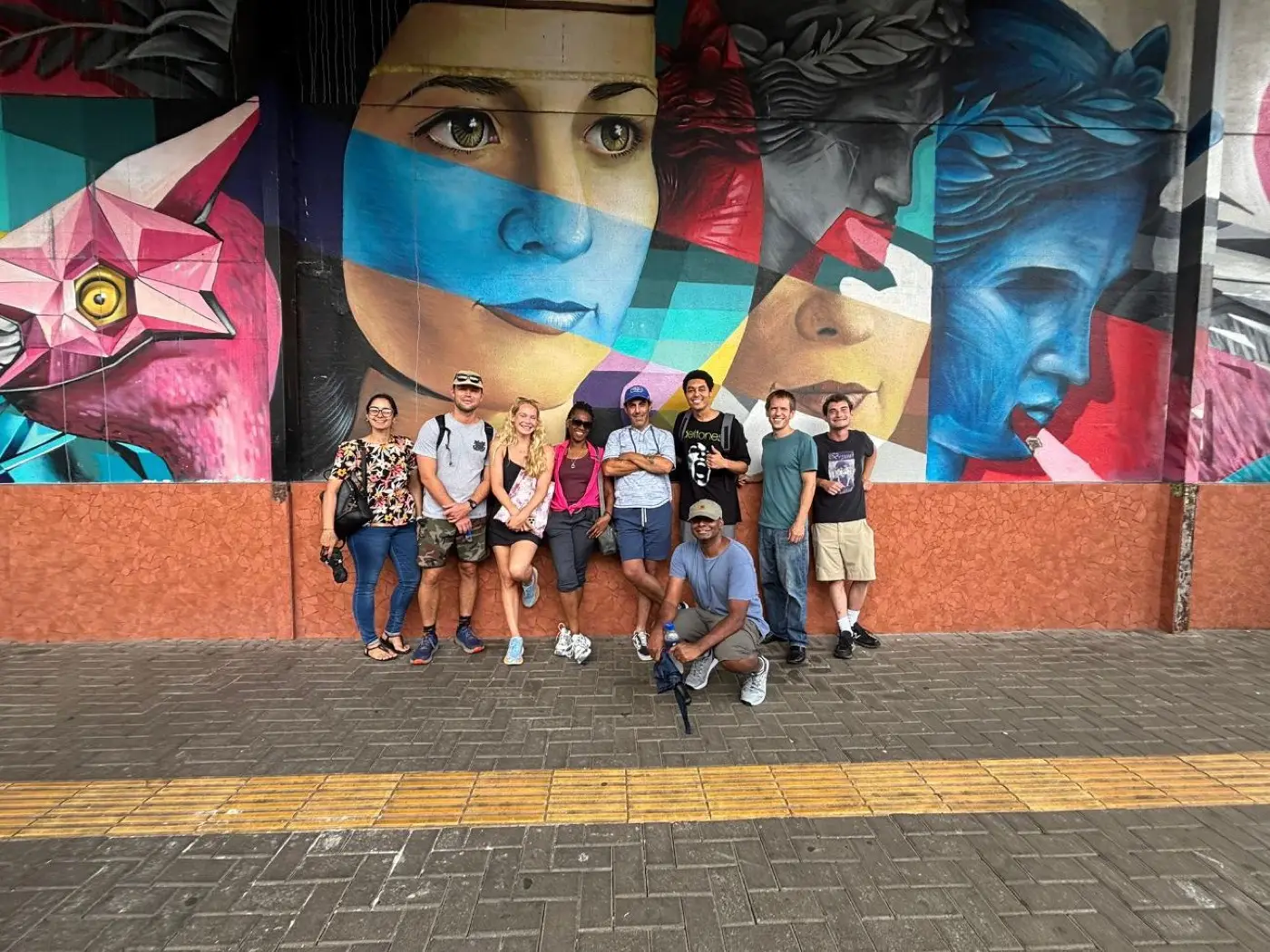 Volunteers with local children in Costa Rica