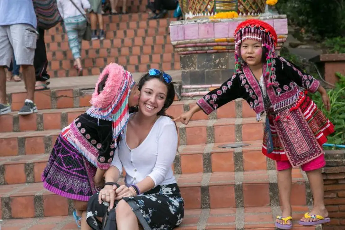 Volunteers during the Thai culture and language orientation
